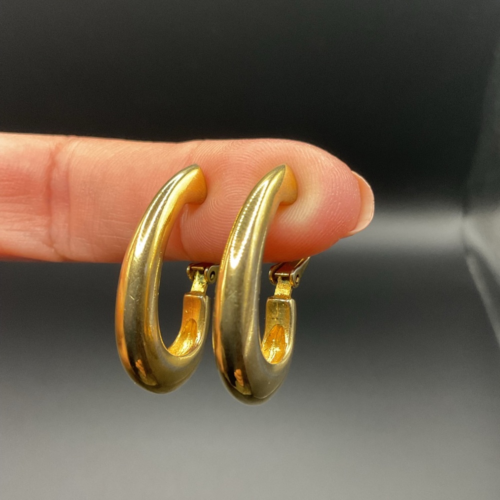 Gold Tone Clip On Teardrop Earrings